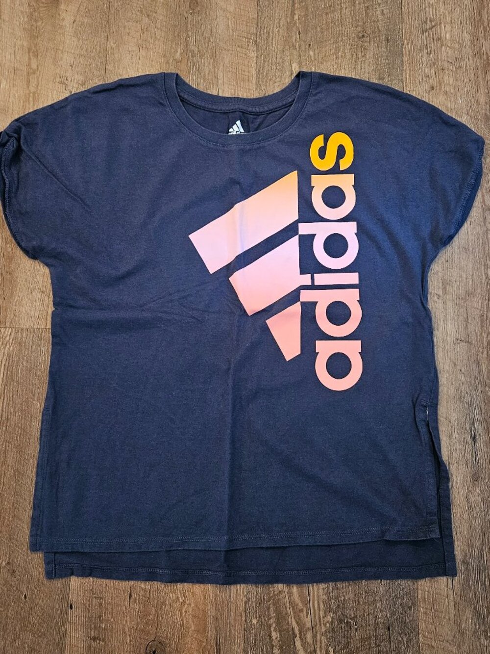 Adidas Girls Navy Graphic Logo T-Shirt XL (16)